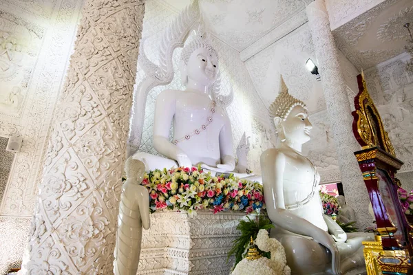Chiang Rai Thailand 2019 Október Fehér Buddha Szobor Huay Pla — Stock Fotó