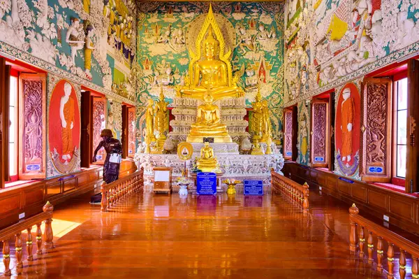 Nakhon Sawan Thailand Janeiro 2020 Estátua Buda Com Bela Arte — Fotografia de Stock