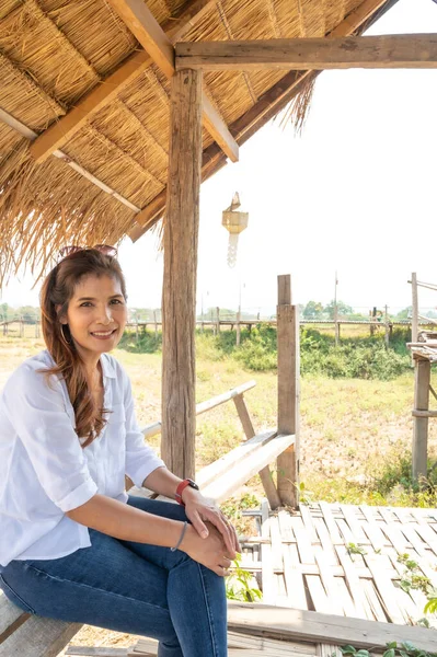 Asian Woman Countryside Background Phrathat San Don Temple Lampang Province — Foto de Stock