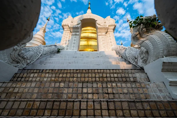 Ват Суань Док Або Храм Бупфарам Провінції Чіангмай Таїланд — стокове фото