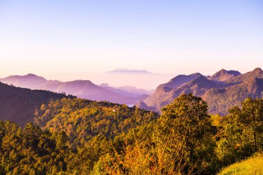 Mon Sone bakış açısıyla gün doğumu, Tayland.