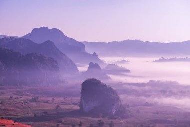 Phu Langka Ulusal Parkı, Tayland Güzel Dağ Manzarası.