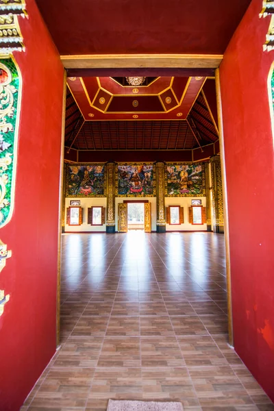 Gyönyörű Ajtó Keret Prayodkhunpol Wiang Kalong Templom Thaiföld — Stock Fotó