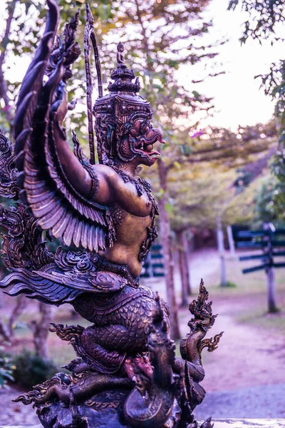Estátua Garuda Centro Internacional Meditação Cherntawan Tailândia — Fotografia de Stock
