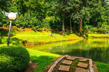 Tayland, Samoeng bölgesinde halka açık bir park..