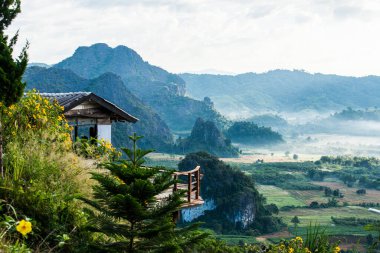 Phu Langka Ulusal Parkı, Tayland Güzel Dağ Manzarası.