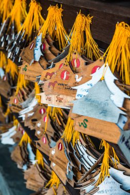 Cherntawan Uluslararası Meditasyon Merkezi, Tayland Bağış Etiketi.