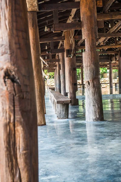 Schönes Holzgebäude Cherntawan International Meditation Center Thailand — Stockfoto