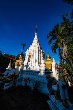 Phra: Shi Chom Thong Worawihan tapınağı, Tayland.