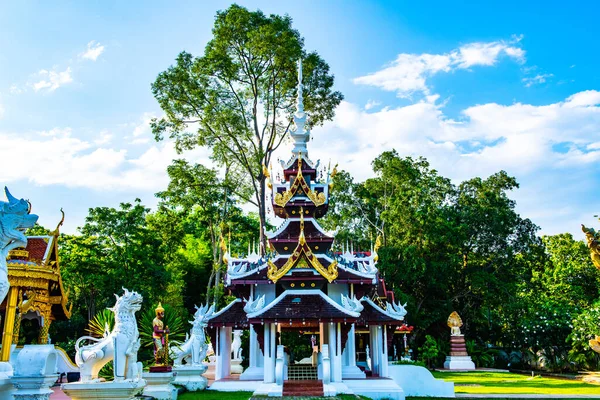 Όμορφο Τοπίο Του Ναού Watphadarabhirom Ταϊλάνδη — Φωτογραφία Αρχείου