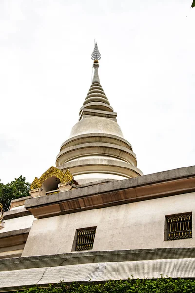 Piękna Pagoda Świątyni Phra Pha Ngao Tajlandia — Zdjęcie stockowe