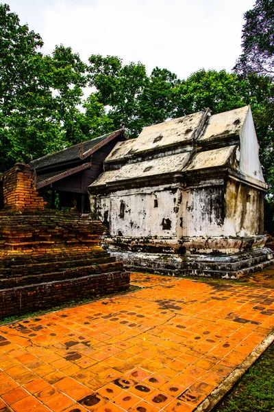 Forntida Thailändsk Kyrka Phra Att Khao Templet Thailand — Stockfoto