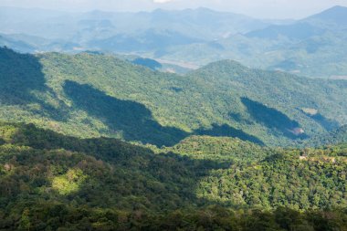 Tayland 'ın Chiangrai eyaletindeki Doi Pha Tang' da Dağ Manzarası.