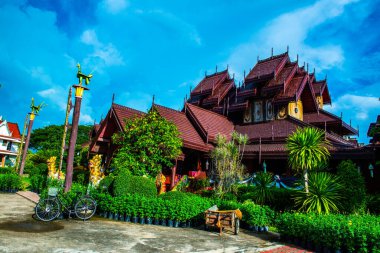 Tayland 'ın Phayao eyaletindeki Nantaram Tapınağı.
