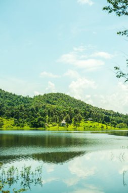 Tayland Cherntawan Uluslararası Meditasyon Merkezi 'nden Dağ Manzarası.