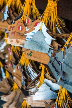 Cherntawan Uluslararası Meditasyon Merkezi, Tayland Bağış Etiketi.