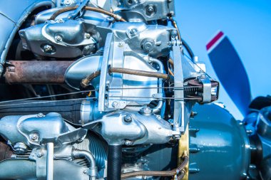 Uçak motoru, Tayland 'ı kapatın..