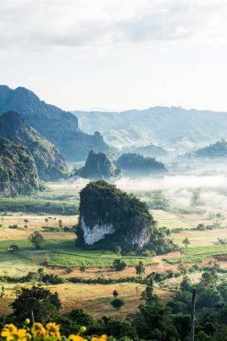 Phu Langka Ulusal Parkı, Tayland Güzel Dağ Manzarası.