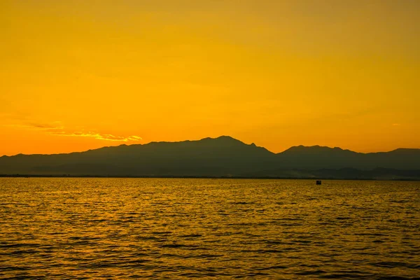 Захід Сонця Кван Фаяо Таїланд — стокове фото