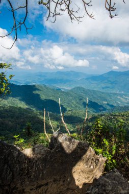Tayland 'ın Chiangrai eyaletindeki Doi Pha Tang' da Dağ Manzarası.