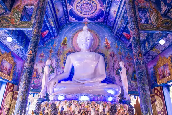 Belle Statue Bouddha Dans Temple Rong Sua Ten Thaïlande — Photo