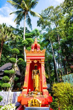 CHIANG RAI, THAILAND - 11 Ekim 2019: King Meng Rai heykeli Phra Kaew Tapınağı, Chiang Rai.