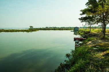Kwan Phayao Gölü manzarası, Tayland.