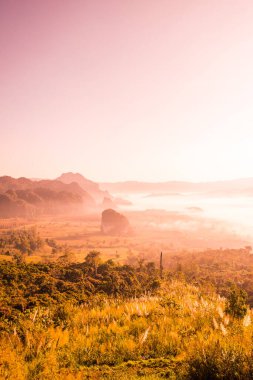 Phu Langka Ulusal Parkı, Tayland Güzel Dağ Manzarası.