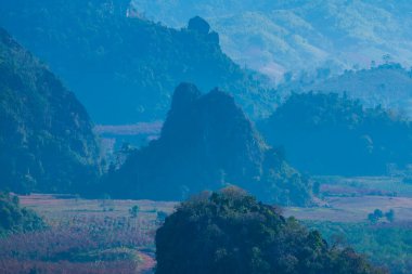 Phu Langka Ulusal Parkı, Tayland Güzel Dağ Manzarası.