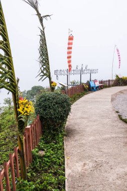 Kwan Phayao Gölü 'nün kış manzarası, Tayland.