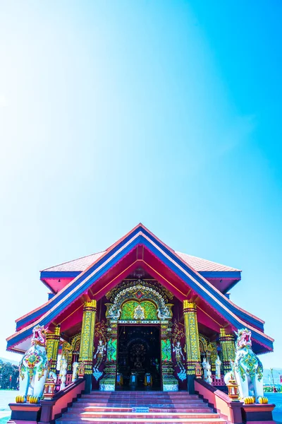 Hermosa Iglesia Estilo Tailandés Prayodkhunpol Wiang Kalong Templo Tailandia —  Fotos de Stock