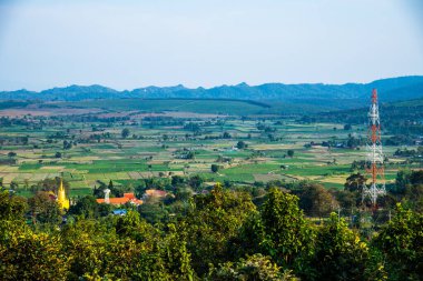 Tayland 'ın Wiang Papao bölgesinin manzarası.
