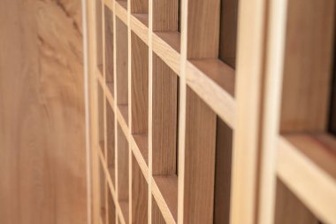 Japon stili bölme, Tayland, Hinoki ağacından yapılmıştır..