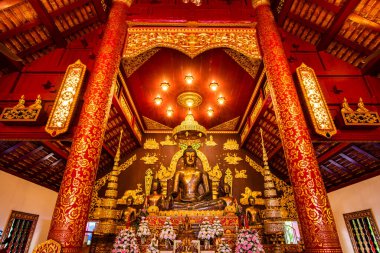 CHIANG RAI, THAILAND - 11 Ekim 2019 Phra Kaew tapınağındaki Phrachao Lan Tangası.