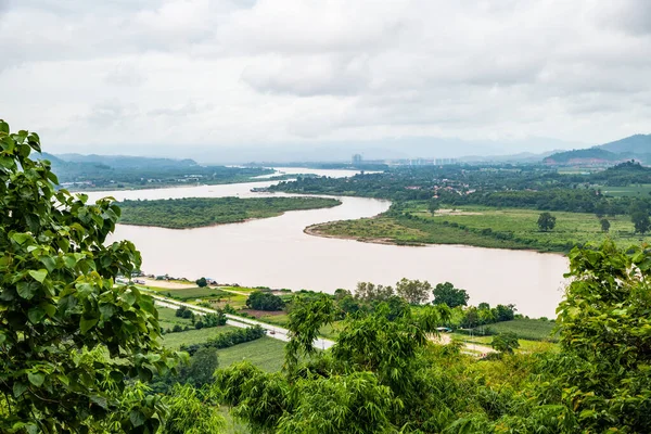 タイのチェンマイ サエン市におけるメコン川のトップビュー — ストック写真