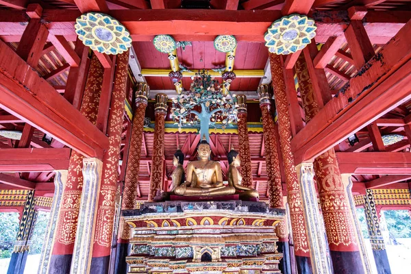 Ancient Buddha Pong Sanuk Temple Lampang Province — Stok fotoğraf