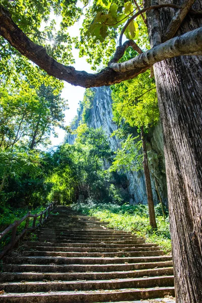 stock image Pathway to tourist attraction of Phratupha rock painting, Lampang province.