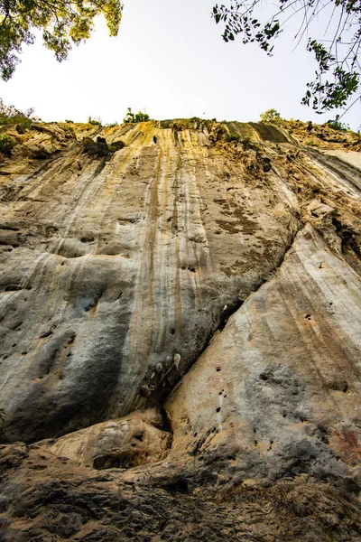 stock image Cliff in tourist attraction of Phratupha rock painting, Lampang province.