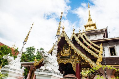 Chiangmai, Tayland 'daki Darabhirom Ormanı Manastırı' ndan Phra Chao Than Jai Mondop.