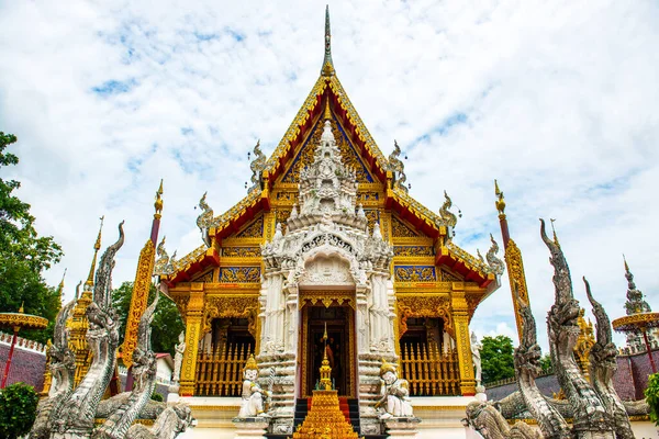 Igreja Estilo Lanna Phra Que Suthon Mongkhon Khiri Templo Tailândia — Fotografia de Stock