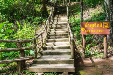 Jedsee Çeşme Parkı 'nda yürü, Tayland.