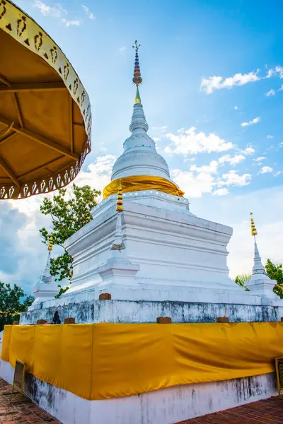 Phra Että Khao Noi Temppeli Nan Maakunnassa Thaimaa — kuvapankkivalokuva