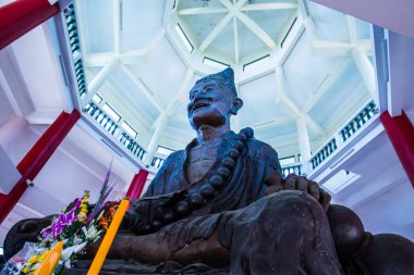 Ji Gong Keşiş Heykeli, Tayland.