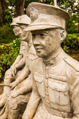 Tayland 'daki eski asker heykeli..