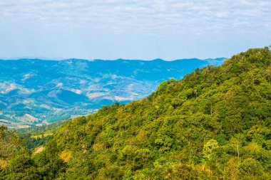 Tayland 'daki dağların doğal manzarası..