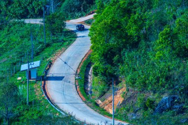 Chiangrai, Tayland 'da Doi Pha Tang yolu..