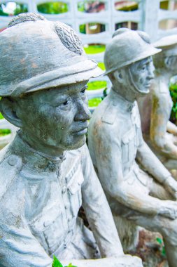 Tayland 'daki eski asker heykeli..