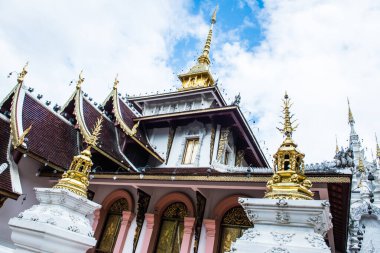 Chiangmai, Tayland 'daki Darabhirom Ormanı Manastırı' ndan Phra Chao Than Jai Mondop.