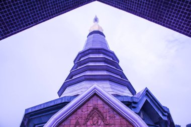 Doi Inthanon Ulusal Parkı, Tayland 'da dağda güzel bir stupa..