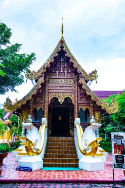 Tayland Phra Singh tapınağındaki Lanna tarzı kilise..